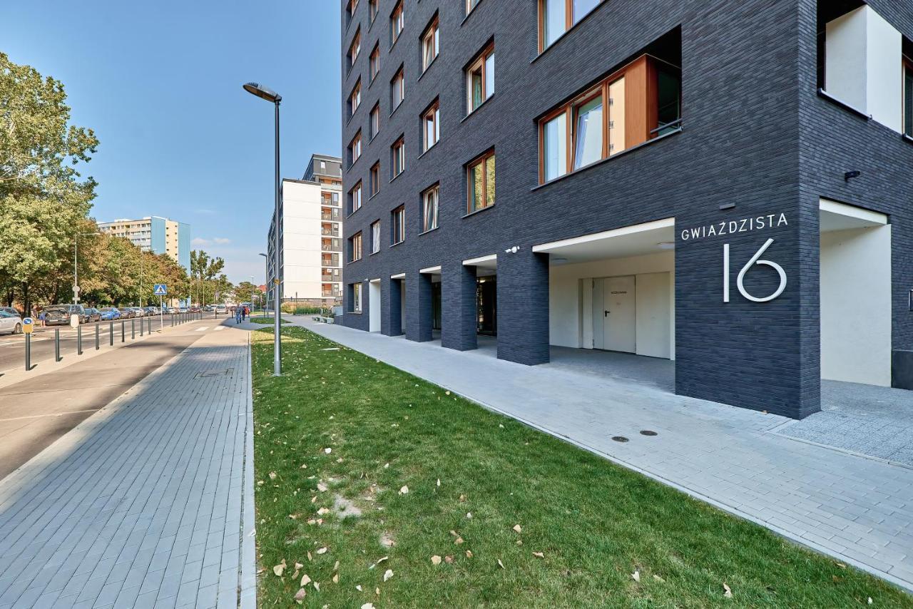 Exclusive Apartments Gwiazdzista With Free Garage Wroclaw By Noclegi Renters Exterior foto